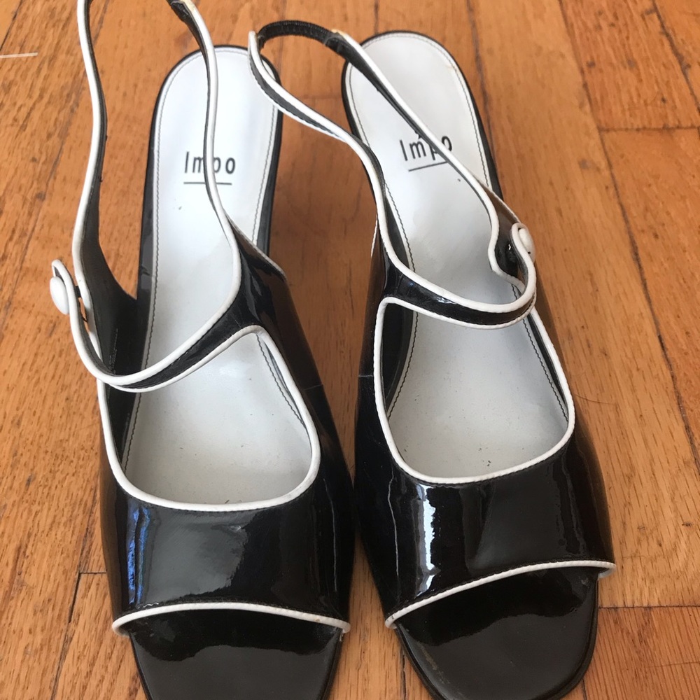 Shoes - Picture 2 of 4